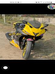 YAMAHA R15 V3